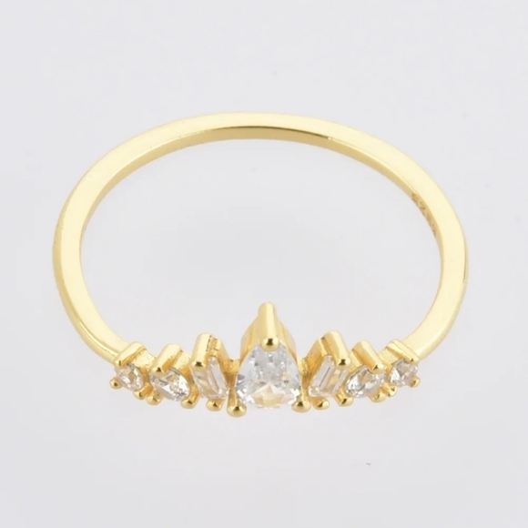 18K Gold Plated Sterling Silver Zircon Crown Ring Size 6 Size 7 Size 8 - Picture 4 of 5